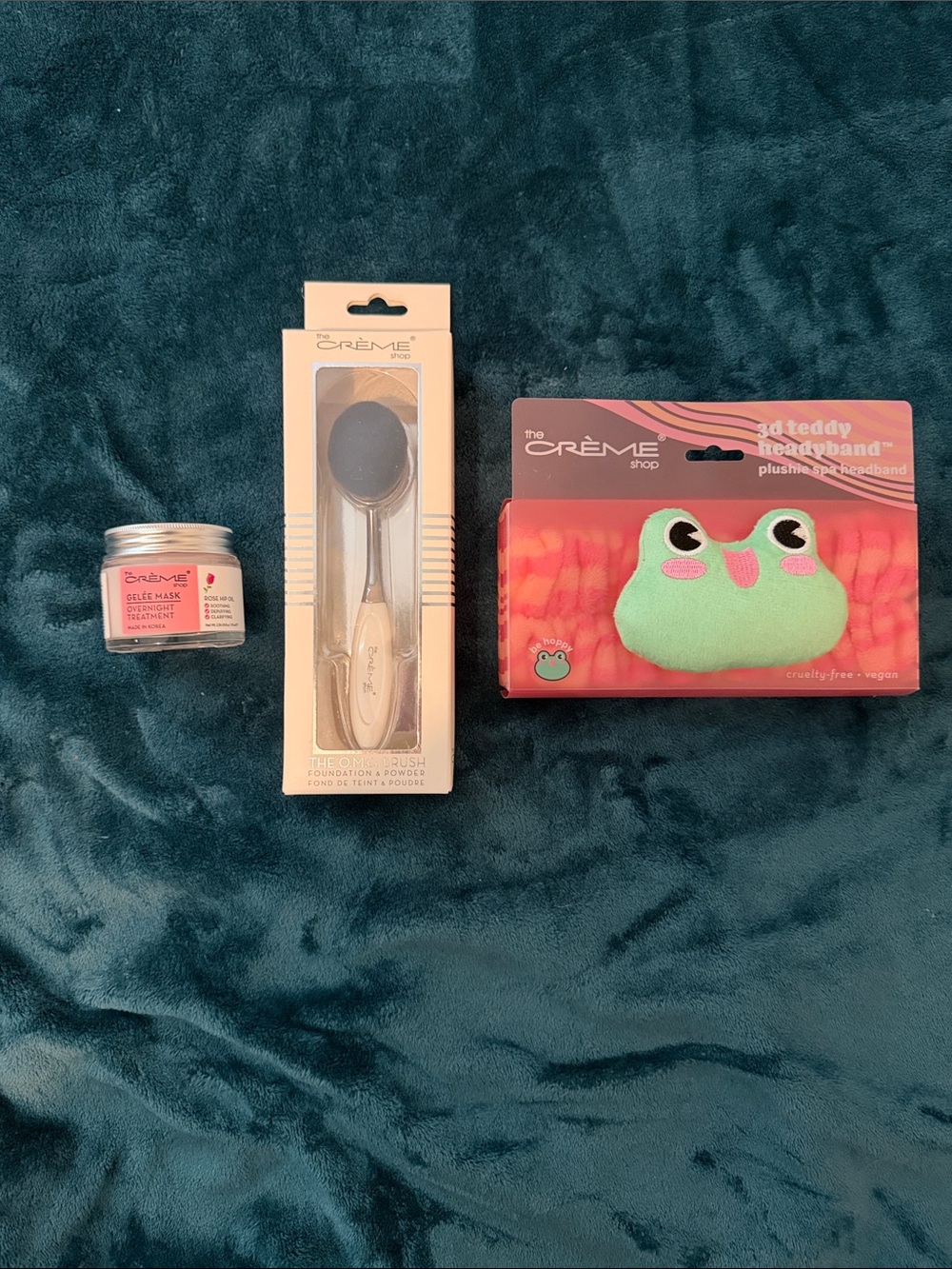 The Crème Shop Green Frog Plush Teddy Headband - Soft Spa Mask Accessory